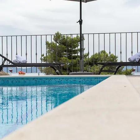 Dattero With Pool *