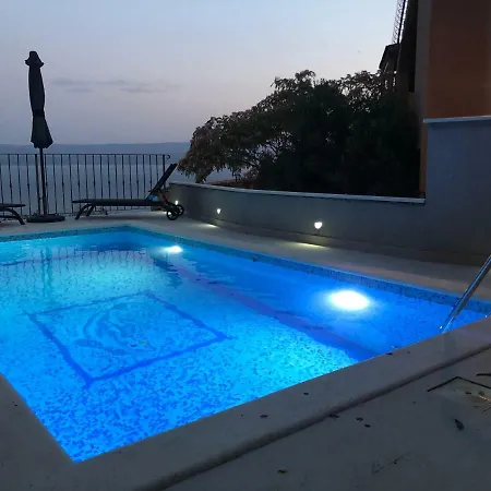 בית נופש Dattero With Pool *