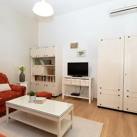 Dattero With Pool בית נופש *
